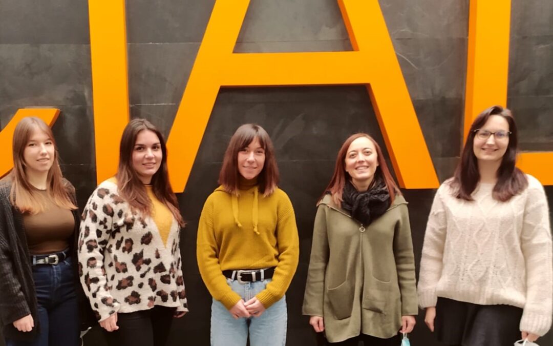 María Pérez Jiménez, del grupo FlavorSen, ganadora de uno de los premios a las tesis más relevantes CSIC 2023