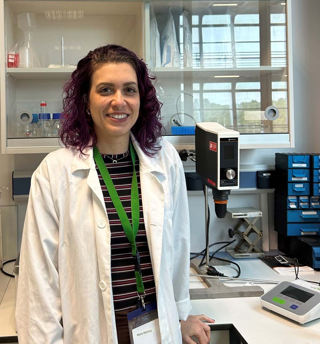 Marta Martínez Sanz posa en su laboratorio del CIAL.
